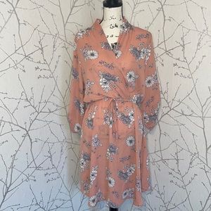 NWT West Kei floral pink dress, Size Large